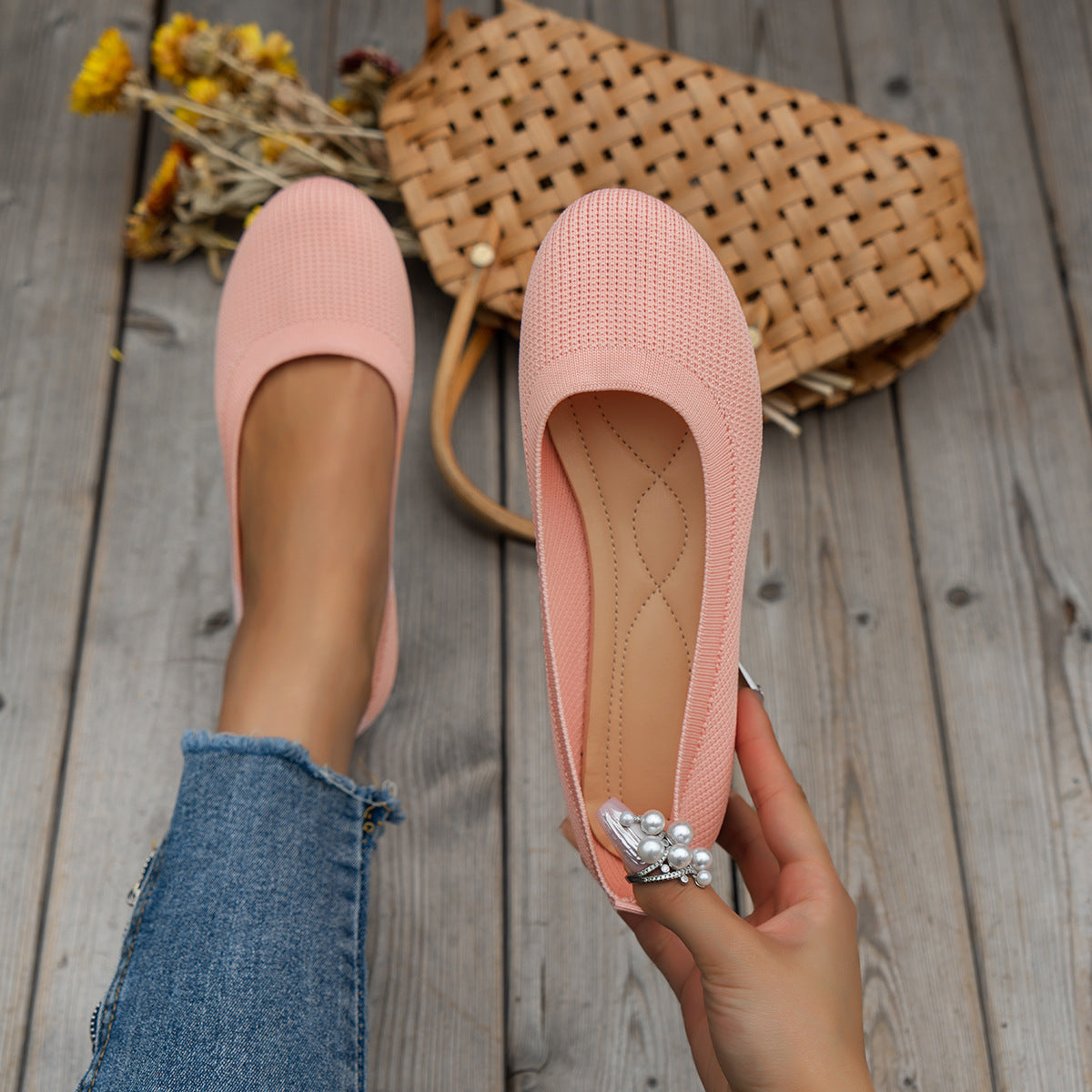 Stylish Low-Top Casual Shoes